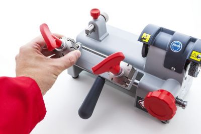 Silca Flash Key Cutting Machine For Regular Keys D846845ZB - 6