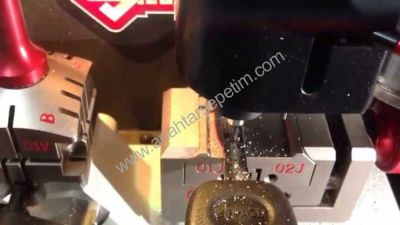 Silca FUTURA Auto Automatic CNC key cutting machine - 4